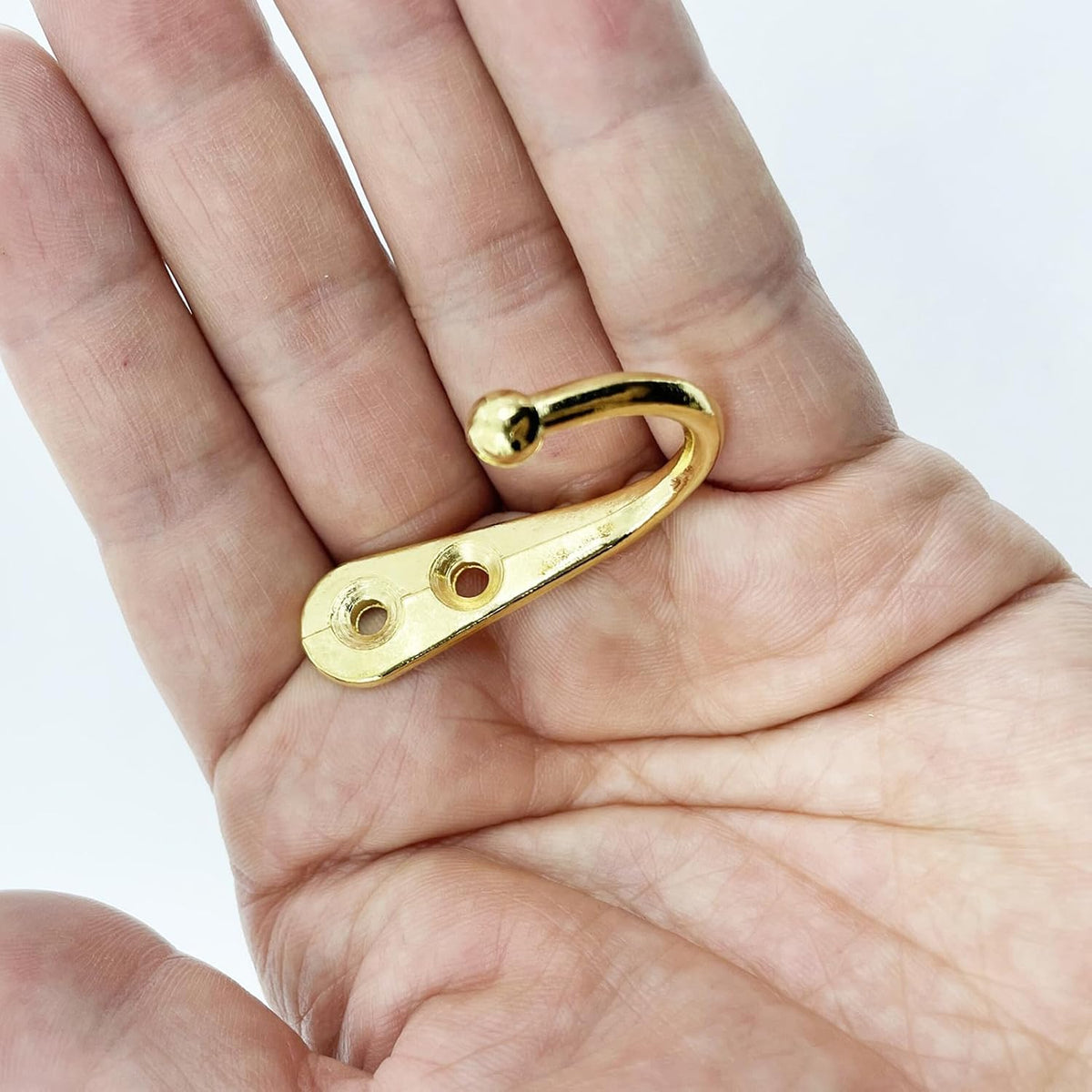 4 Pcs Wall Mounted Hooks for Bedroom,Bathroom,Kitchen,and Cabinet Hangers (with 8 Screws)-Gold